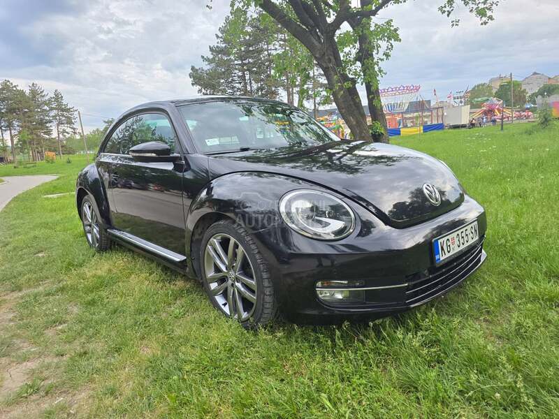 Volkswagen Nova Buba 1.6 TDI  Maggiolino