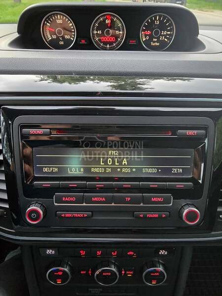 Volkswagen Nova Buba 1.6 TDI  Maggiolino