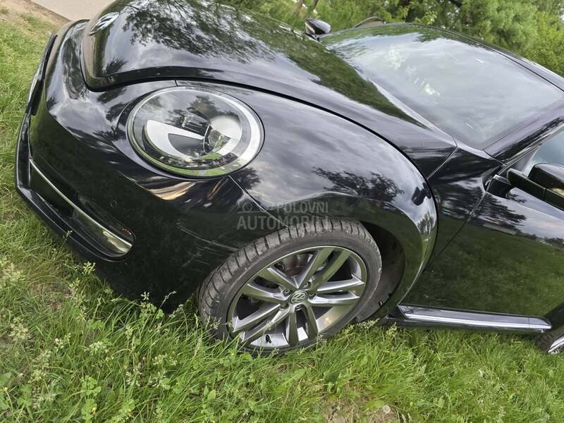 Volkswagen Nova Buba 1.6 TDI  Maggiolino