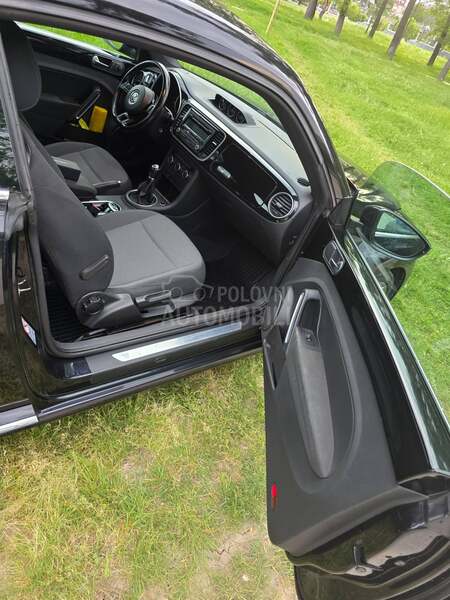 Volkswagen Nova Buba 1.6 TDI  Maggiolino