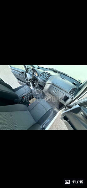 Mercedes Benz Vito 
