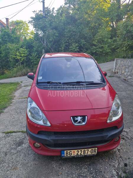 Peugeot 1007 1.6