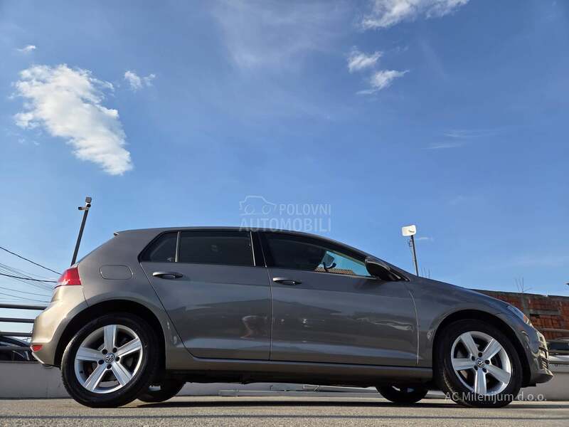 Volkswagen Golf 7 1.6 Tdii