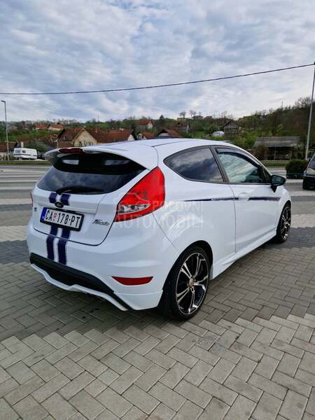 Ford Fiesta 1.6 SPORT