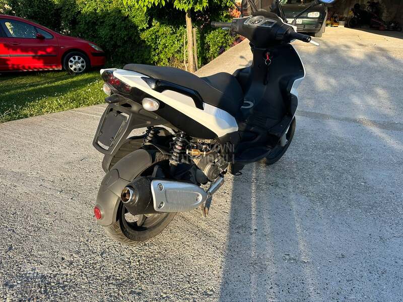 Gilera Runner st 200