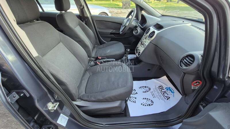 Opel Corsa D 