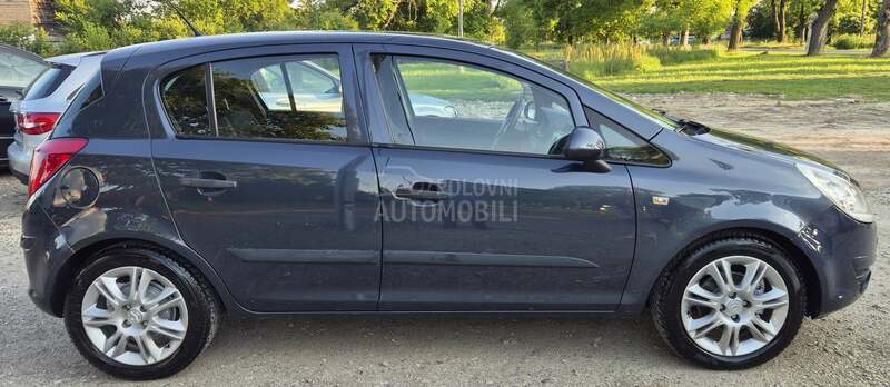 Opel Corsa D 