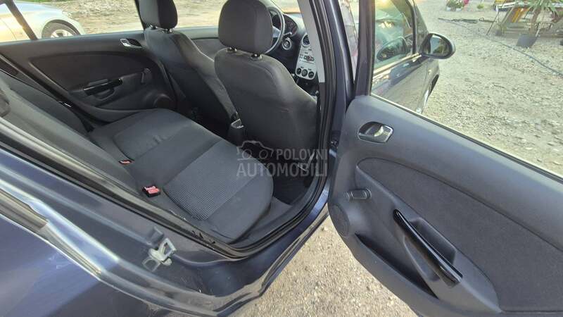 Opel Corsa D 