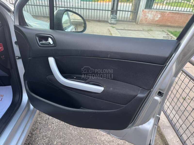 Peugeot 308 SW 1.6 E-Hdi
