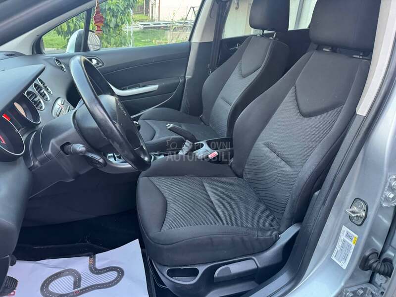 Peugeot 308 SW 1.6 E-Hdi