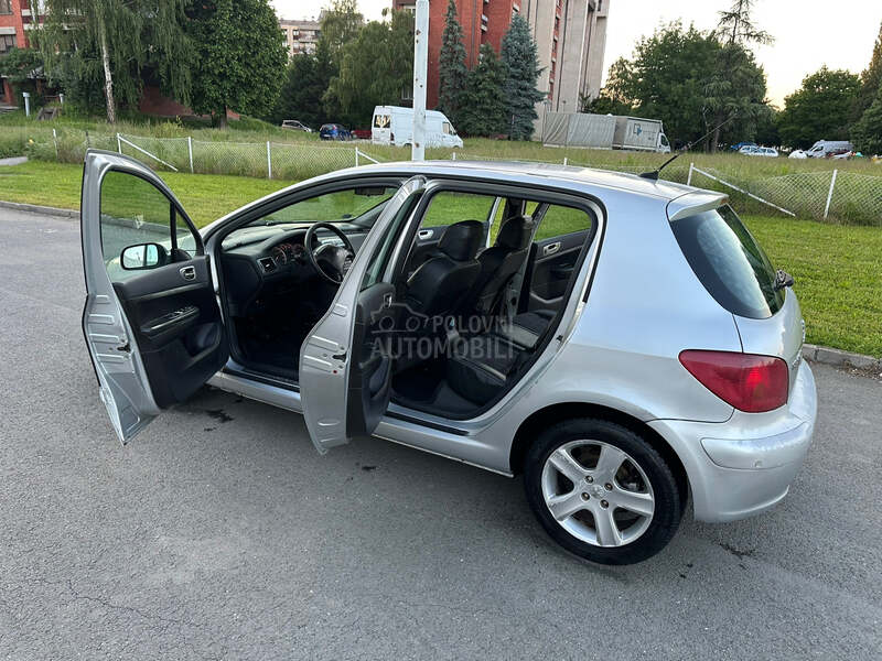 Peugeot 307 1.6B