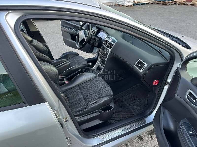 Peugeot 307 1.6B