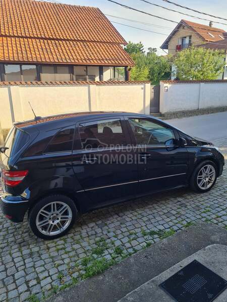 Mercedes Benz B 200 TURBO
