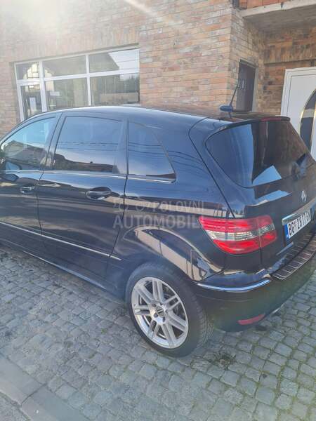 Mercedes Benz B 200 TURBO