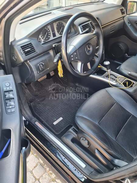 Mercedes Benz B 200 TURBO