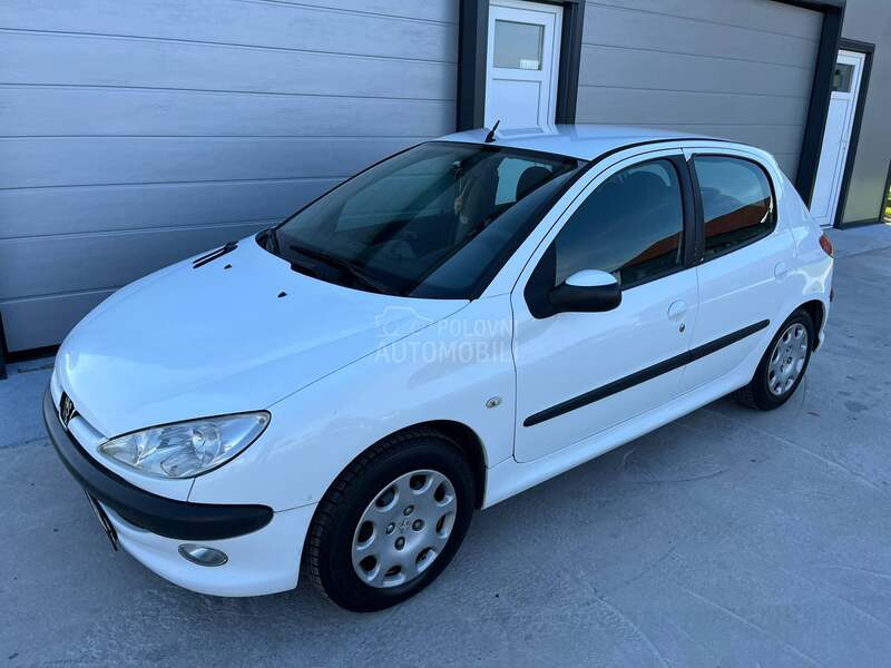 Peugeot 206 1.4 B