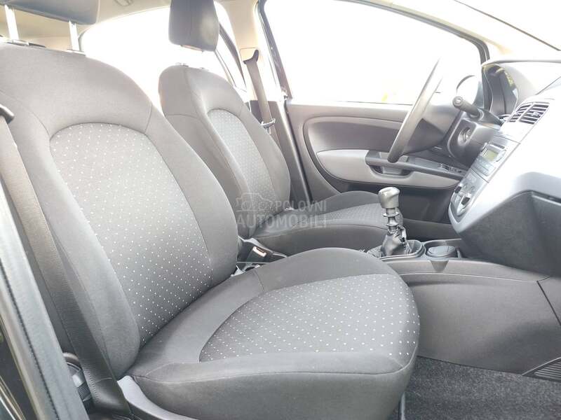Fiat Grande Punto /FABRIČKO STANJE/