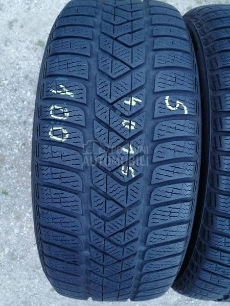 Pirelli 225/45 R18 Zimska