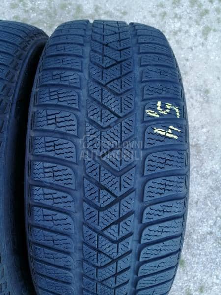 Pirelli 225/45 R18 Zimska
