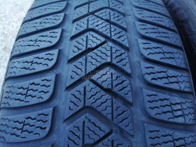 Pirelli 225/45 R18 Zimska