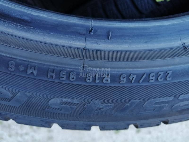 Pirelli 225/45 R18 Zimska