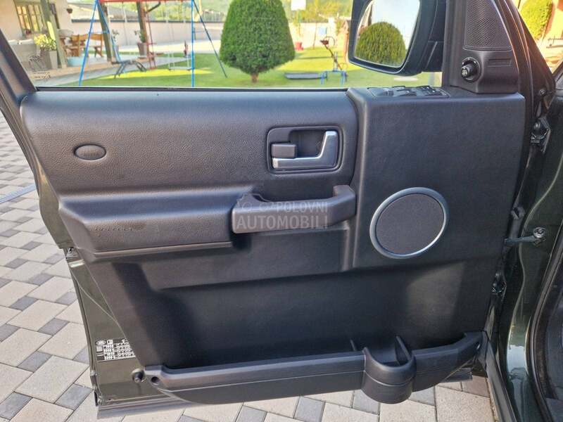 Land Rover Discovery 3