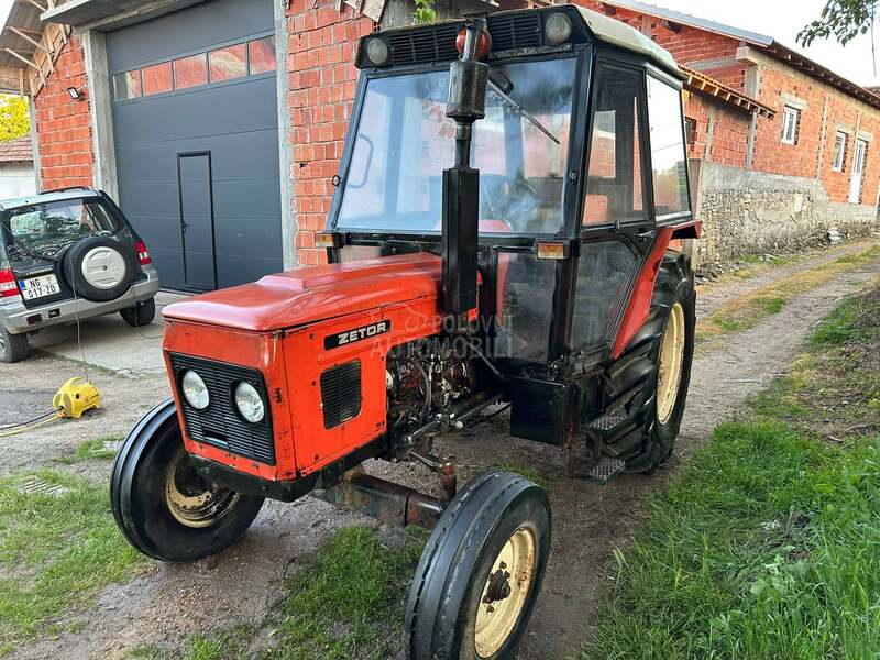 Zetor 7011