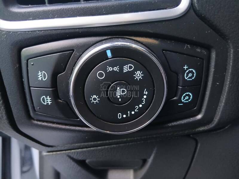 Ford Focus 1.6 i  150 ps