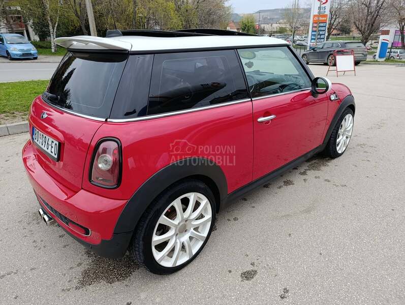 MINI Cooper S 