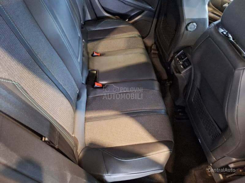 Peugeot 3008 1.5HDI ALURE