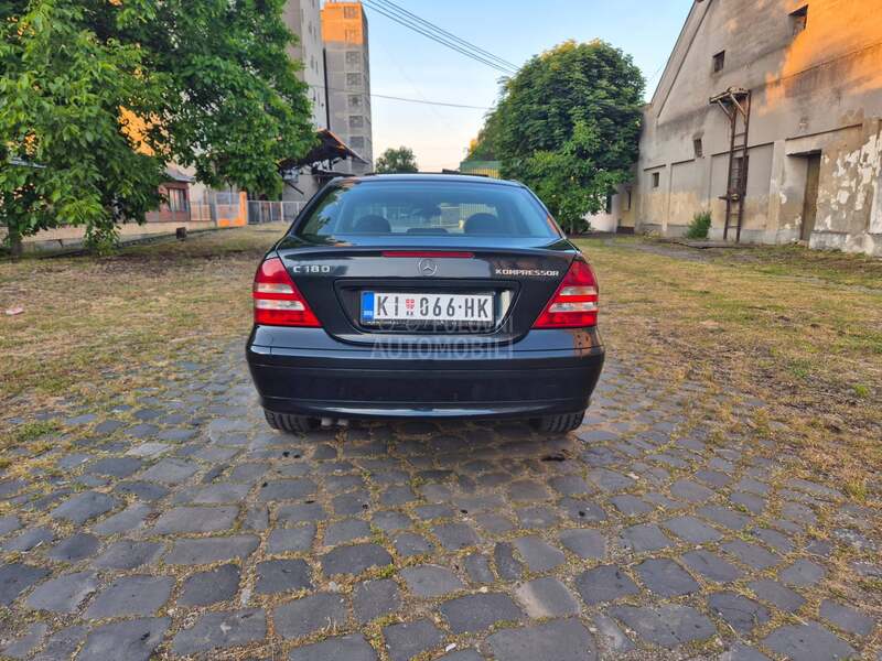 Mercedes Benz C 180 