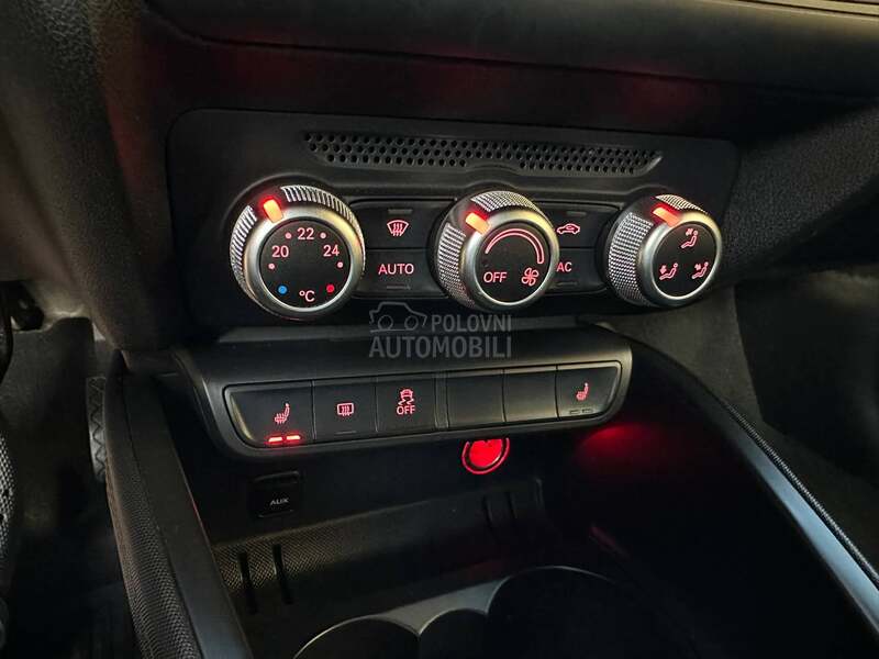 Audi A1 1.2 TFSI 3X S LINE