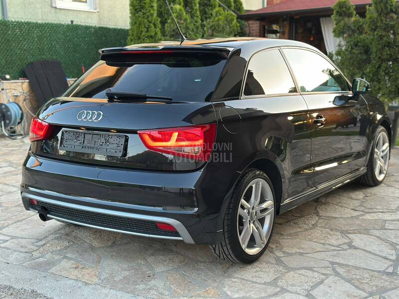 Audi A1 1.2 TFSI 3X S LINE
