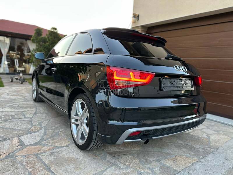 Audi A1 1.2 TFSI 3X S LINE