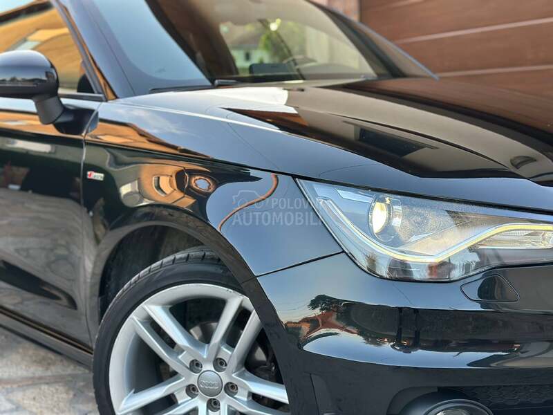 Audi A1 1.2 TFSI 3X S LINE