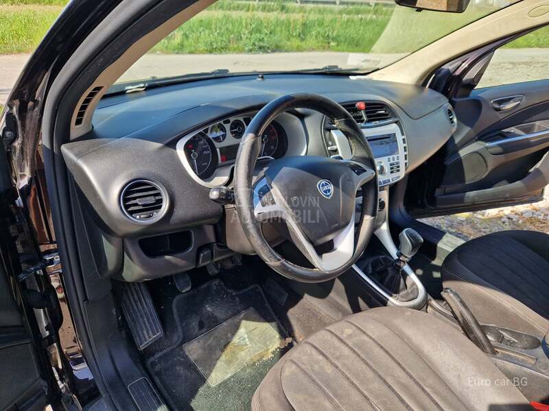 Lancia Delta ZA TRGOVCE