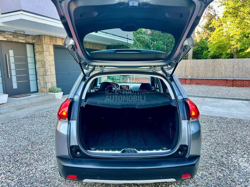Peugeot 2008 Allure/Sevisna
