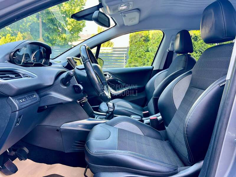 Peugeot 2008 Allure/Sevisna