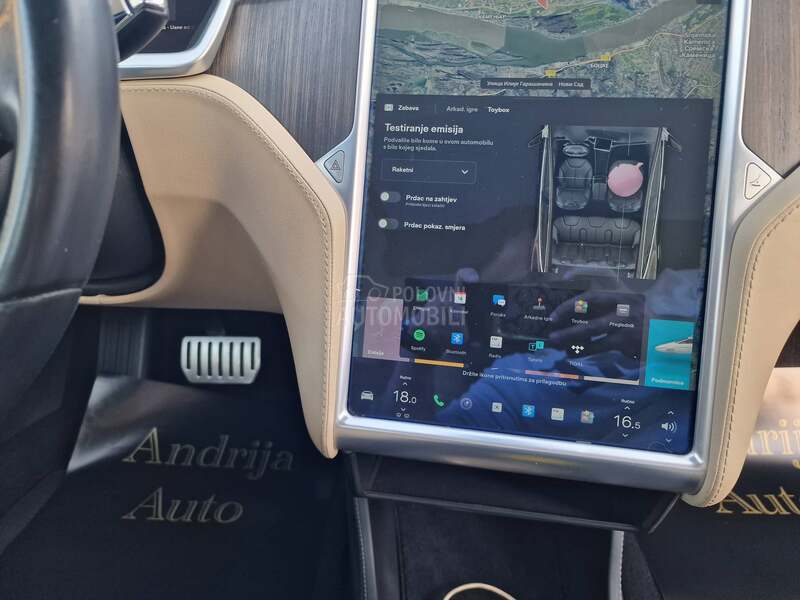 Tesla Model S 85 PERFORMANCE
