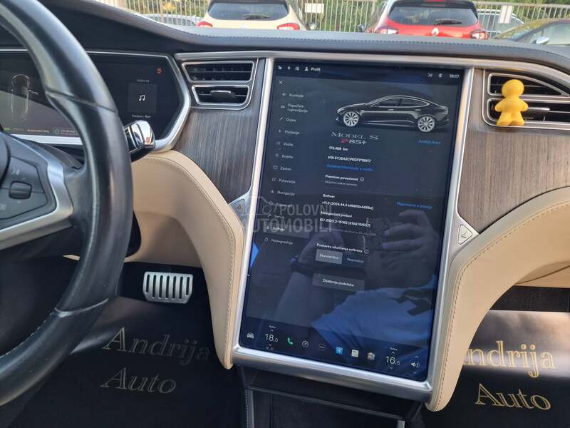 Tesla Model S 85 PERFORMANCE