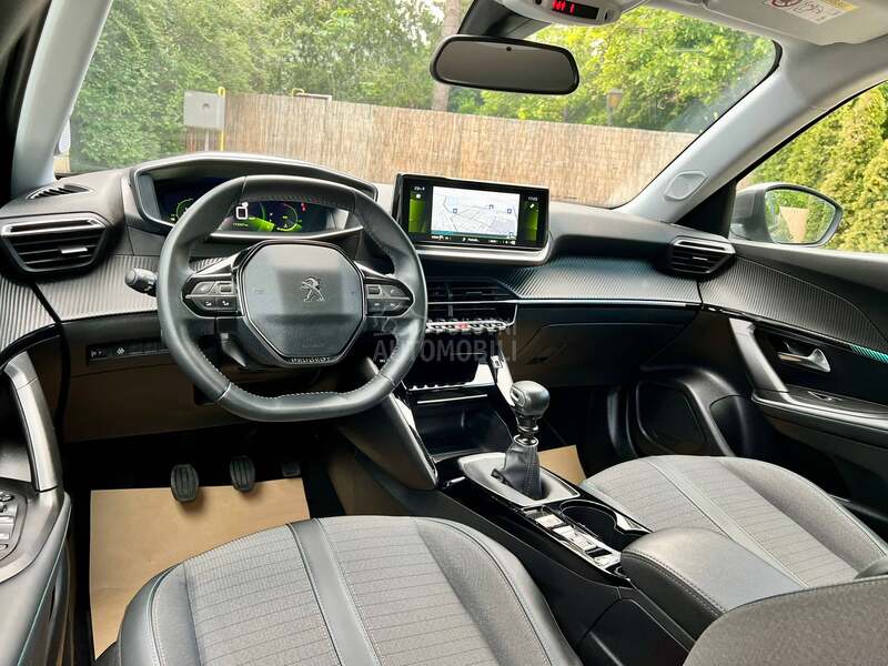 Peugeot 2008 1.5HDi/Allure/3DVirt