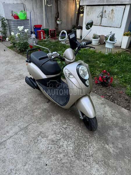 Sym Mio