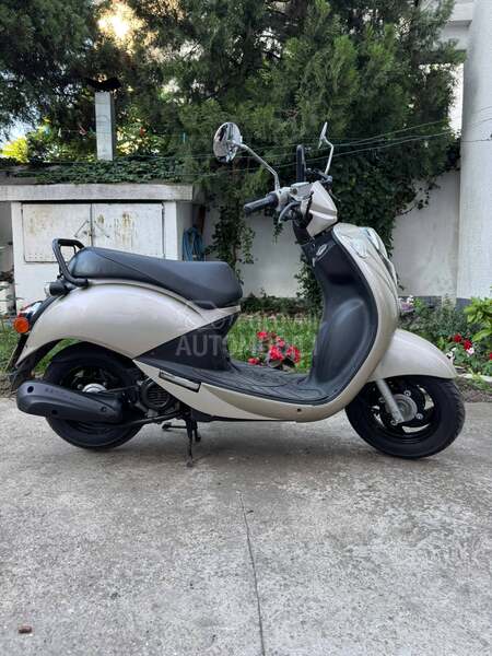 Sym Mio