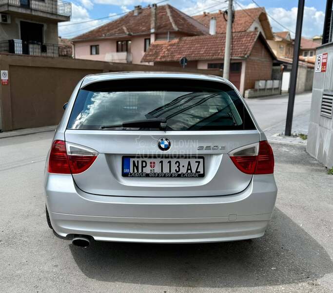 BMW 320 Touring / HITCENA