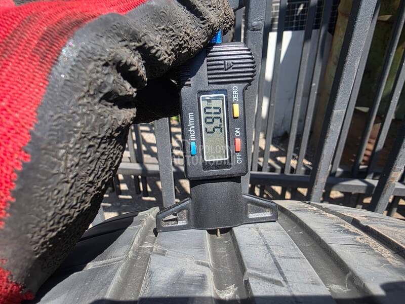 Hankook 225/55 R17 Letnja