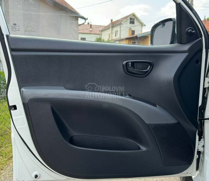 Hyundai i10 1.1 B