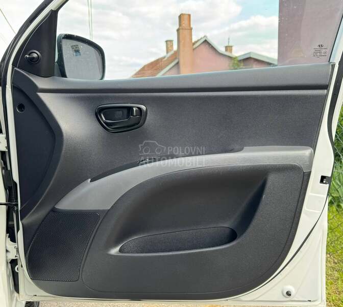 Hyundai i10 1.1 B