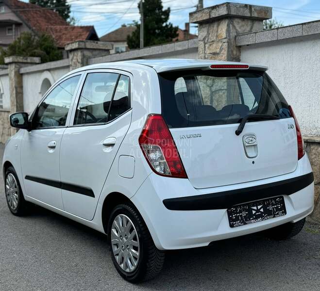 Hyundai i10 1.1 B