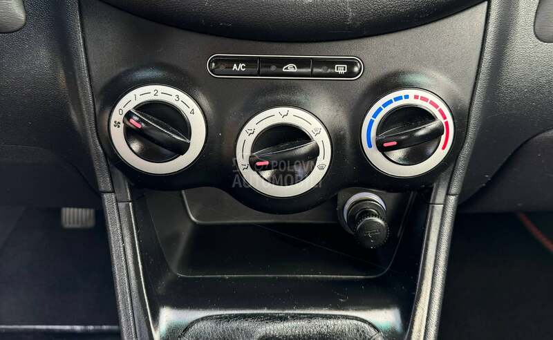 Hyundai i10 1.1 B