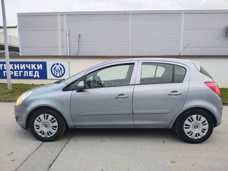 Opel Corsa D 1.2